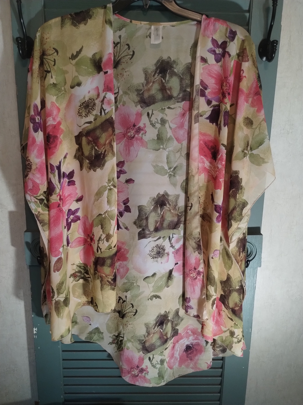 Sheer Floral Open-Front Kimono Blouse in Pink & Green